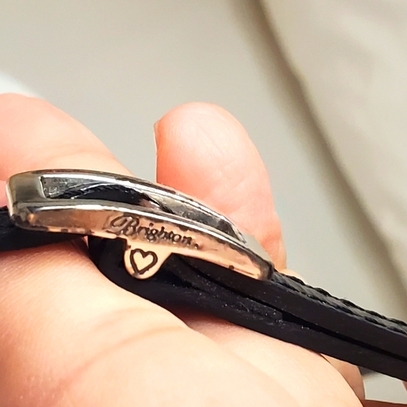 BRIGHTON bag - mini crossbody wallet and phone holder nylon/patent leather bag - Picture 12 of 14